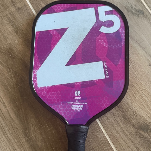 Z5 Graphite Pickleball Paddle - Purple - Picture 2 of 4